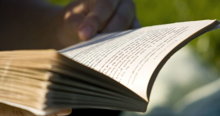 10 Books Successful People Are Reading, And Why You Should Be Too