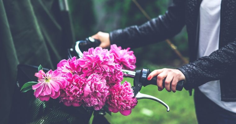 The 8 Best Reasons to Send Flowers To Your Loved Ones