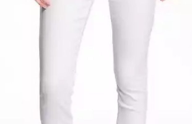 Fabulous Find of the Week: Old Navy White Skinny Jeans
