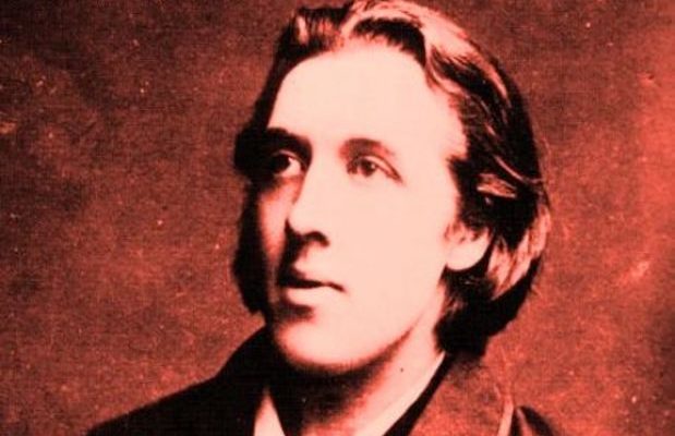 Author-Inspired Fashion: Oscar Wilde