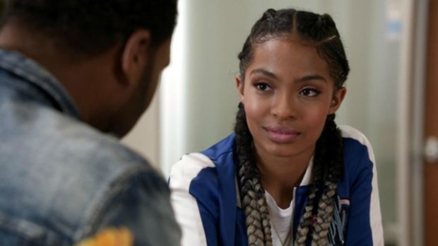 How to Dress Like Zoey Johnson from "Black-ish"