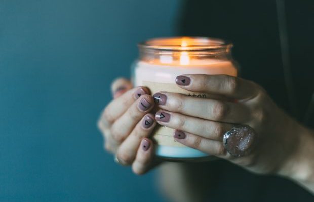 3 Top-Rated Scented Candles to Make Your Apartment Smell Ahhh-mazing