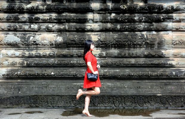 4 Red Dresses for Valentine's Day Dates, All Under $40 (Plus How to Style Them!)