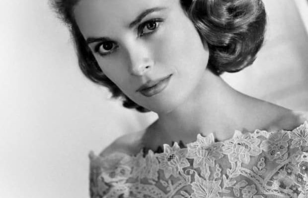 The Ultimate Guide to Grace Kelly's Style